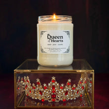 Load image into Gallery viewer, QUEEN OF HEARTS CANDLE